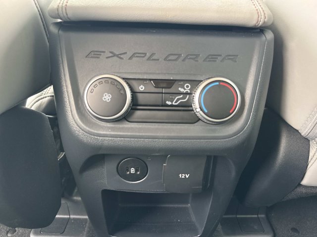 New 2026 Ford Explorer Active w/ Active Comfort Package RWD image 15