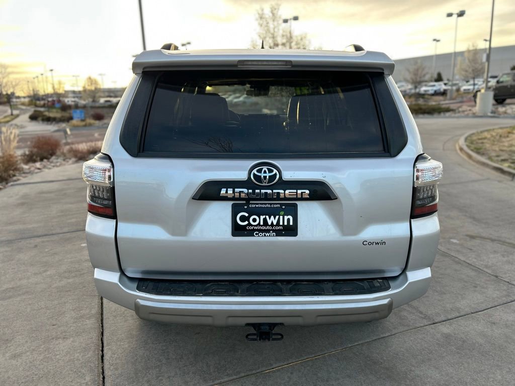 Used 2021 Toyota 4Runner TRD Off-Road Premium w/ Moonroof Package image 5