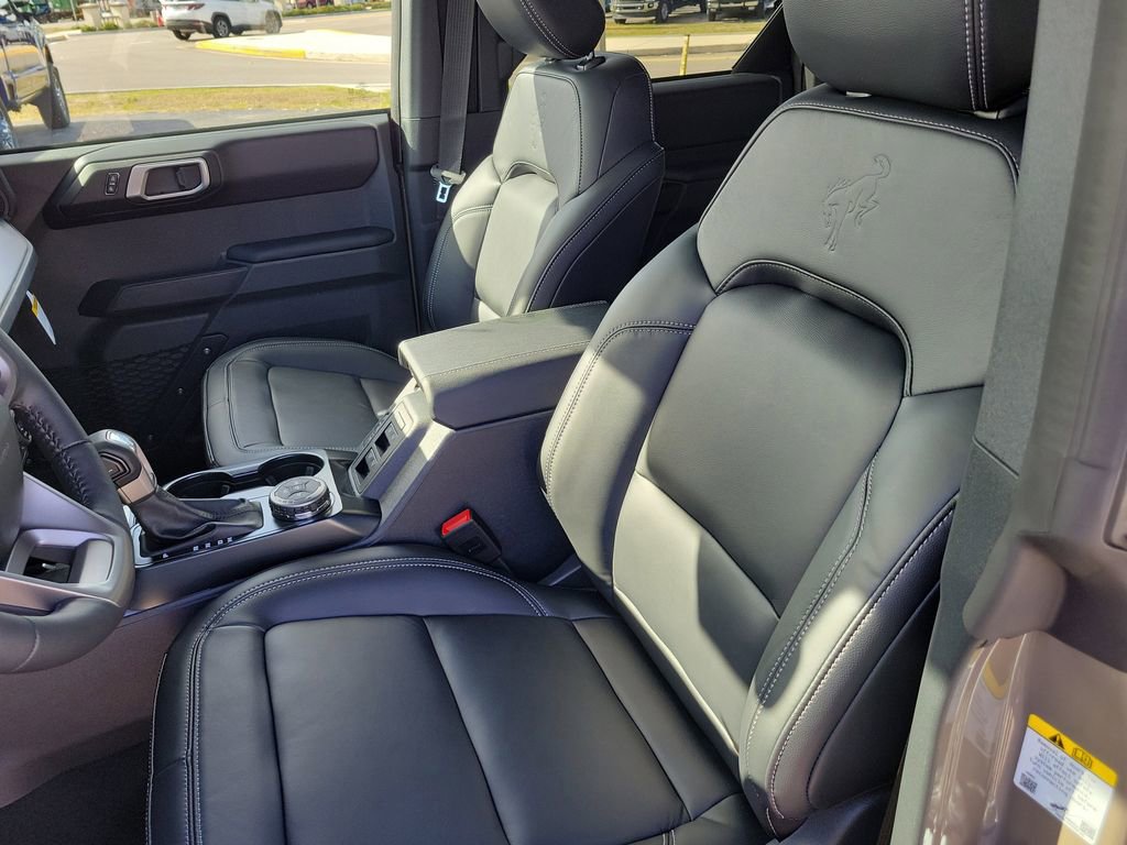 New 2026 Ford Bronco Outer Banks AWD/4WD image 19