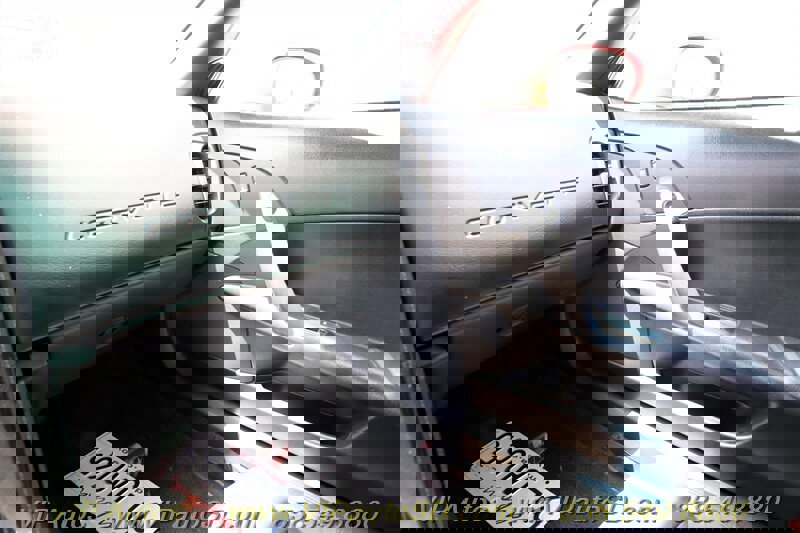 Used 2013 Chevrolet Corvette Convertible w/ Battery Protection Package image 23