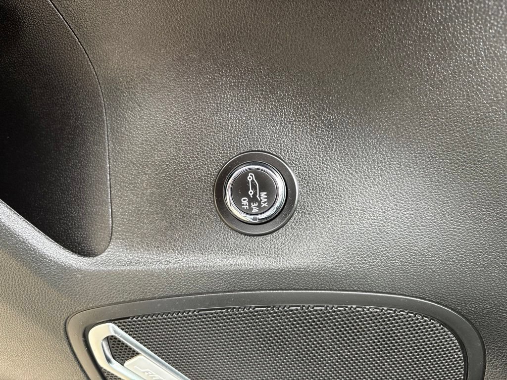 Used 2024 Buick Envision Avenir AWD/4WD image 12