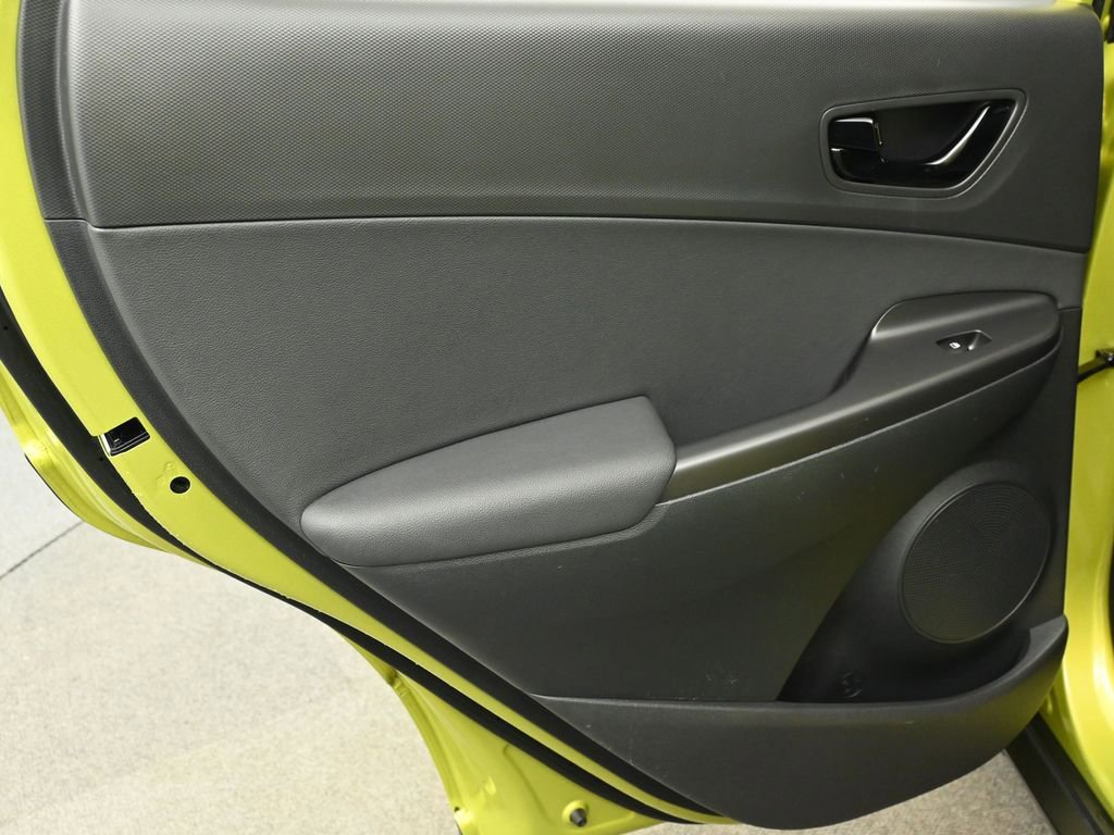 Used 2018 Hyundai Kona Limited image 13