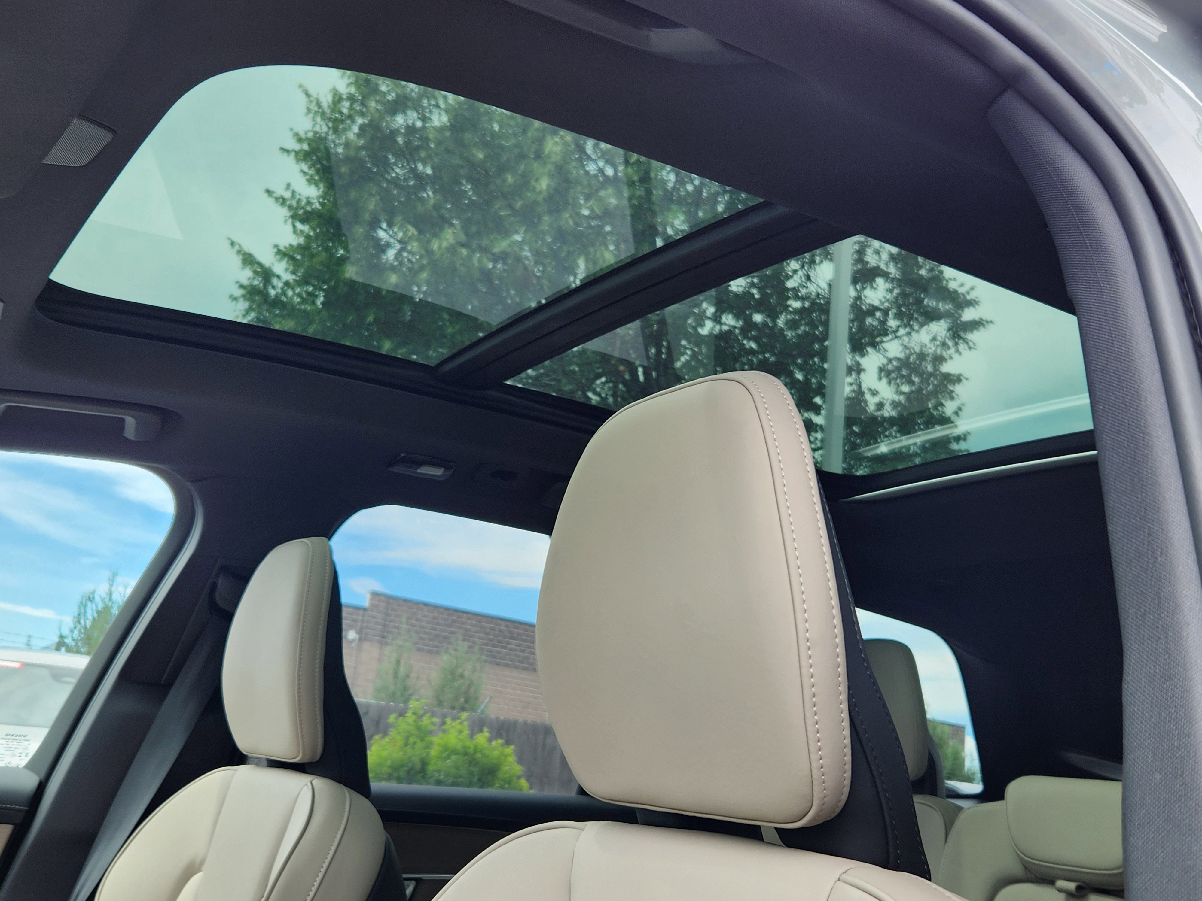 New 2026 Volvo XC90 T8 Plus image 15