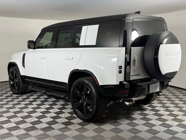 New 2026 Land Rover Defender 110 V8 image 5