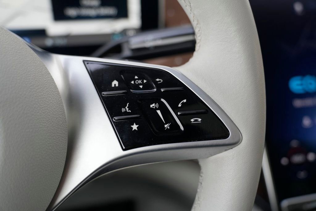 Used 2023 Mercedes-Benz EQE 500 4MATIC SUV image 48