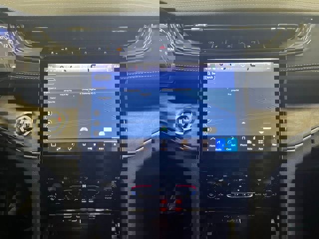 New 2025 Jeep Grand Cherokee Limited w/ Trailer Tow Package image 22