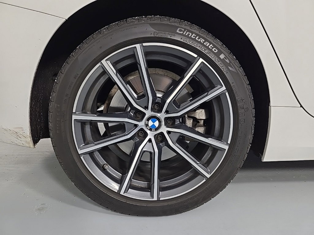 Used 2021 BMW 330i xDrive Sedan w/ Convenience Package image 10