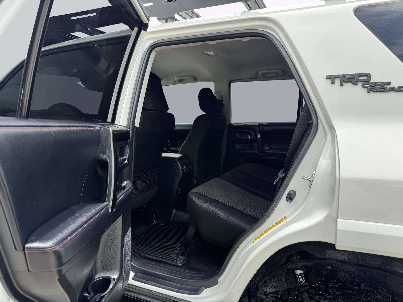 Used 2019 Toyota 4Runner TRD Off-Road AWD/4WD image 37