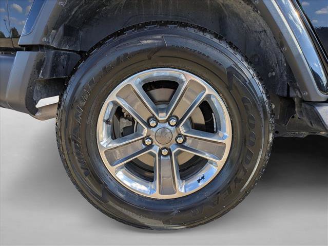 Used 2019 Jeep Wrangler Unlimited Sahara image 23