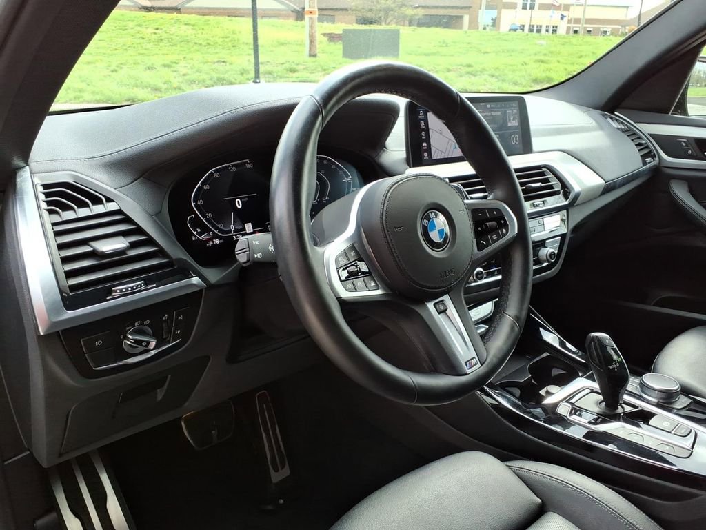 Used 2021 BMW X3 xDrive30e w/ Executive Package AWD/4WD image 14