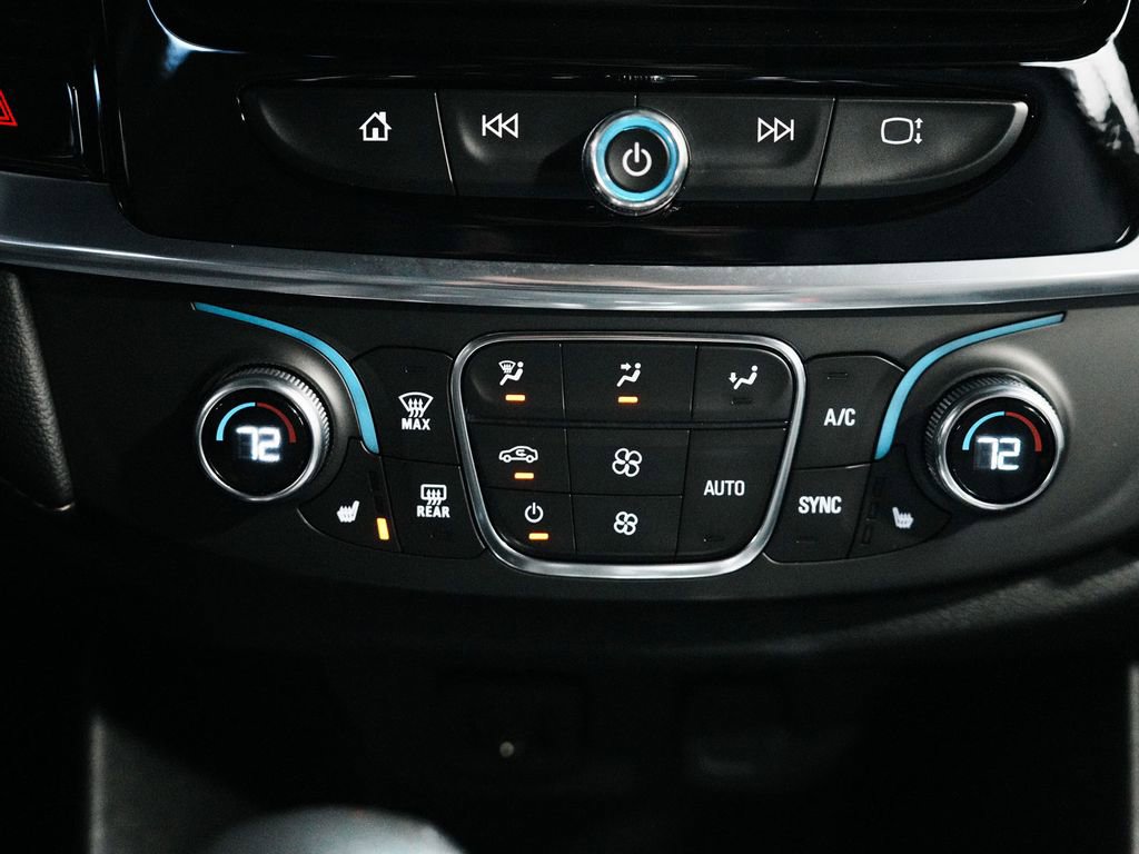 Used 2022 Chevrolet Traverse LT w/ LPO, Floor Liner Package AWD/4WD image 20