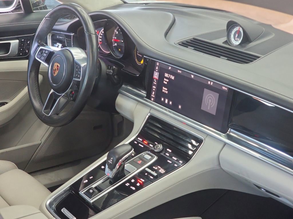 Used 2018 Porsche Panamera Turbo w/ Sport Package image 15