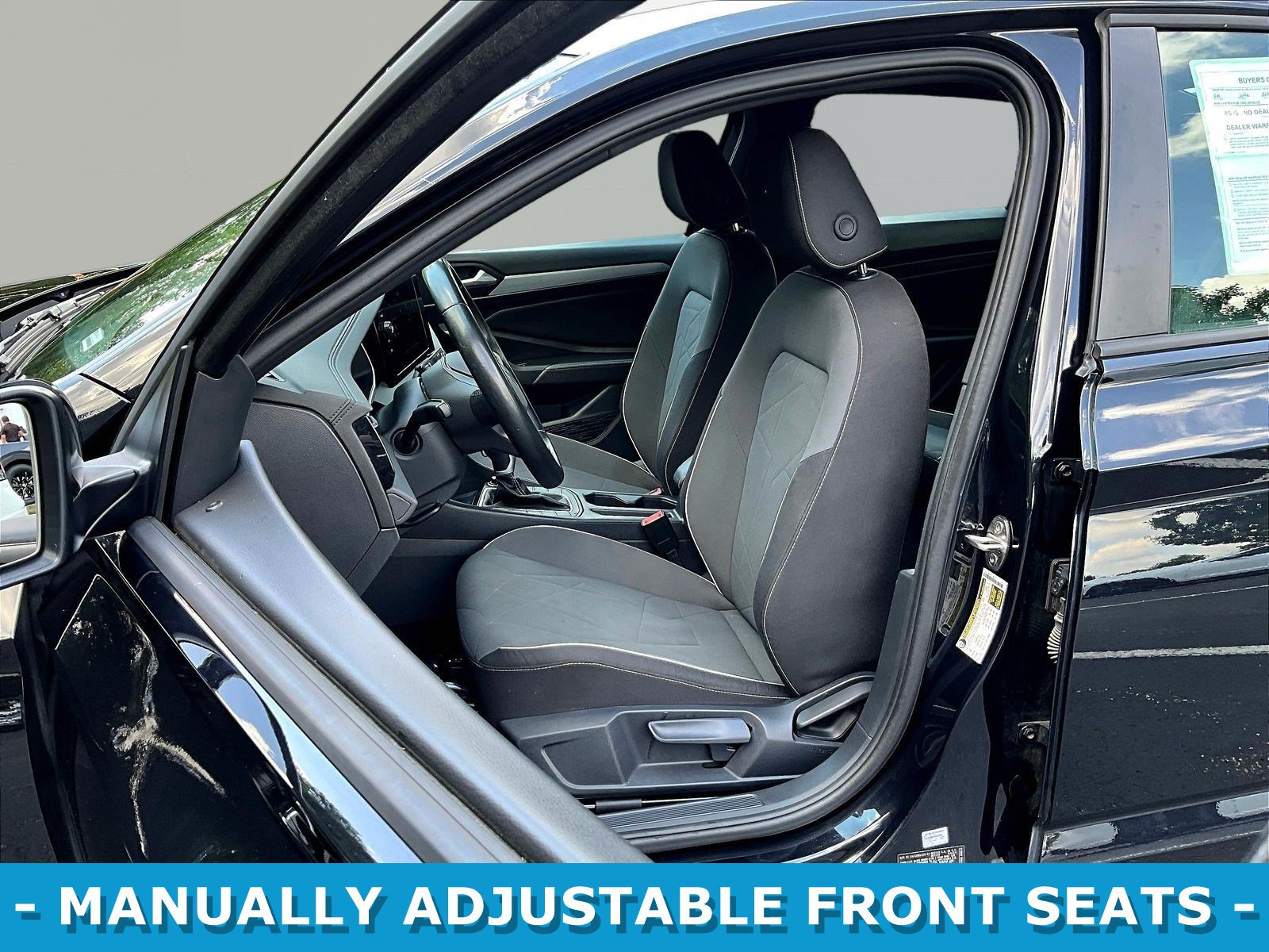 Used 2025 Volkswagen Jetta Sport FWD image 20