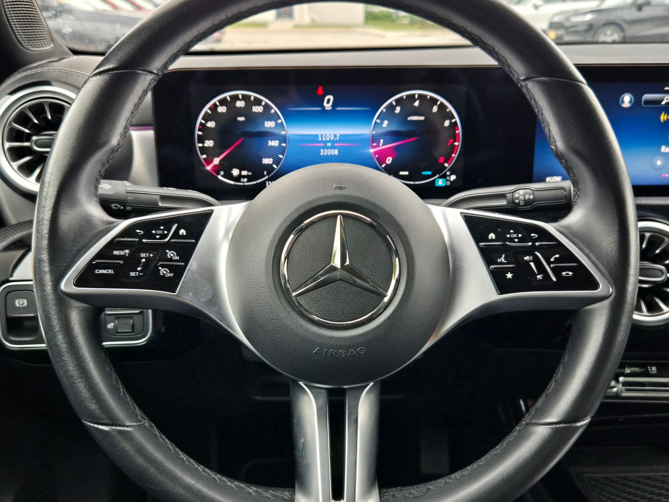 Used 2025 Mercedes-Benz CLA 250 4MATIC image 20