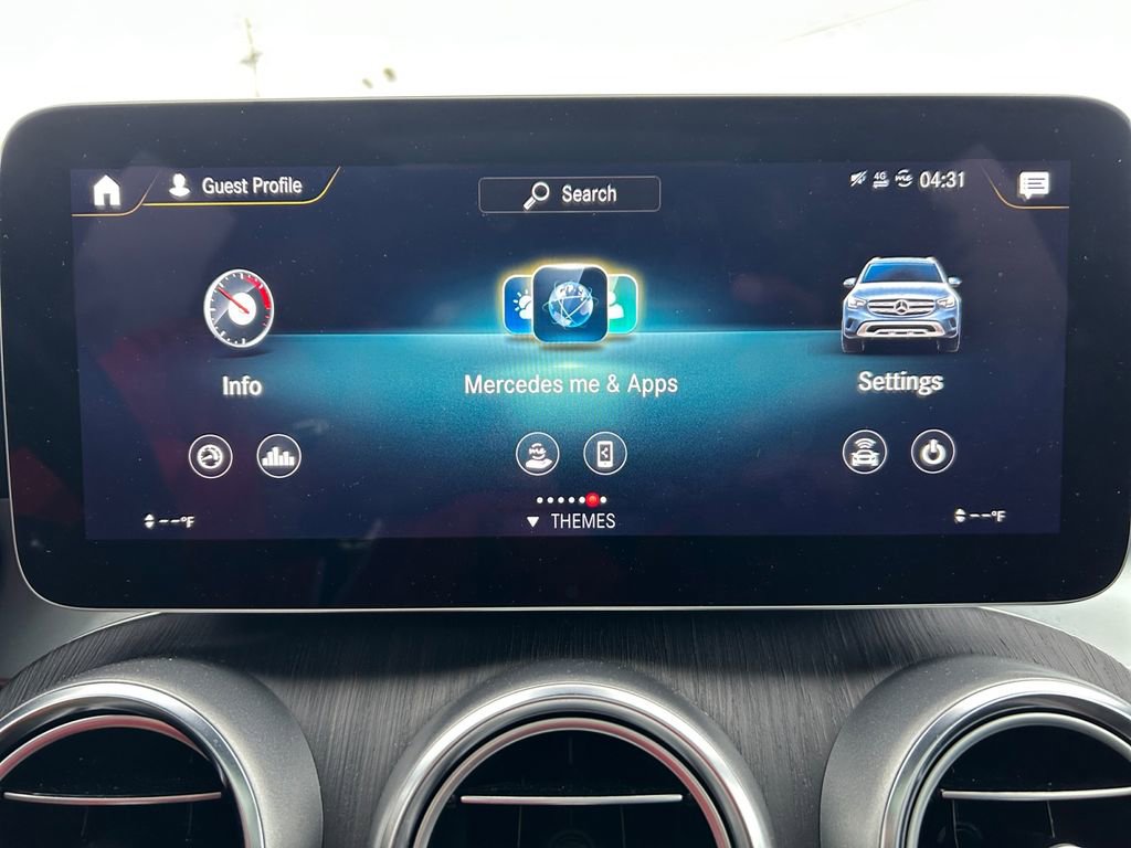 Used 2022 Mercedes-Benz GLC 300 4MATIC image 17