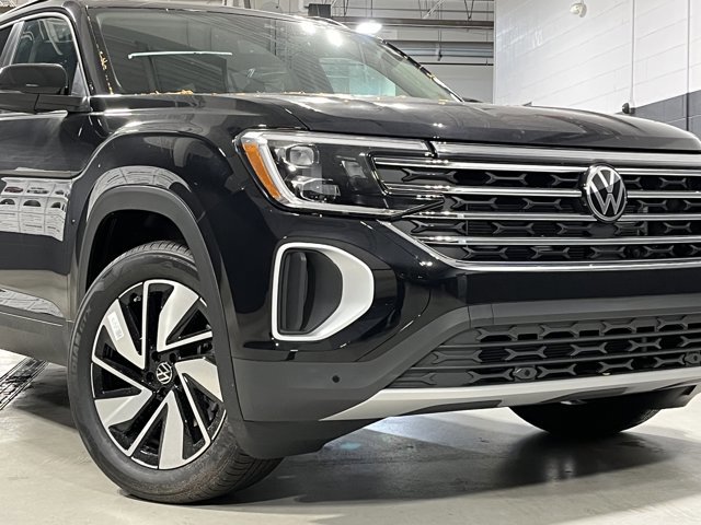 New 2026 Volkswagen Atlas SE image 3