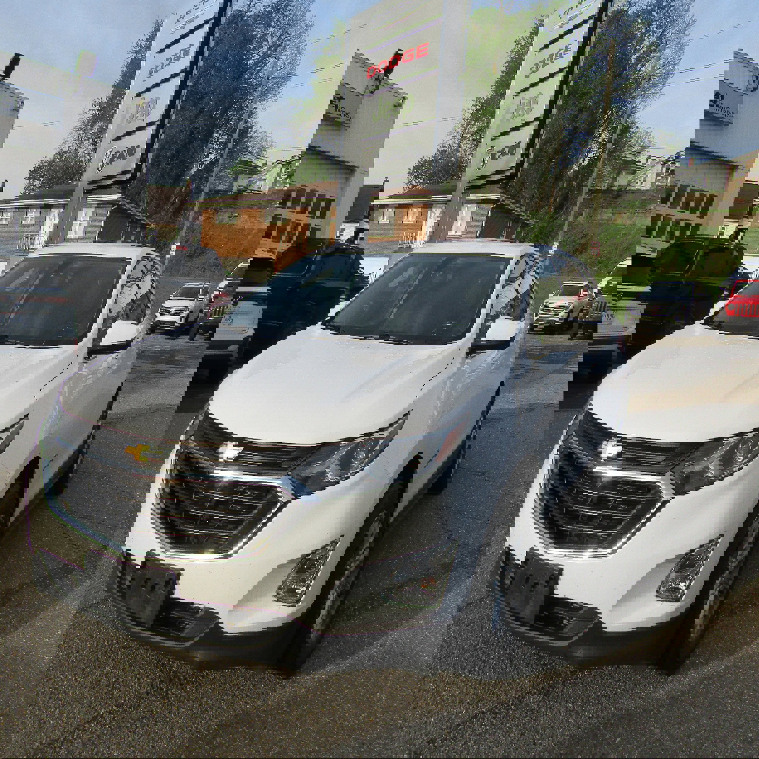 Used 2019 Chevrolet Equinox LT image 4