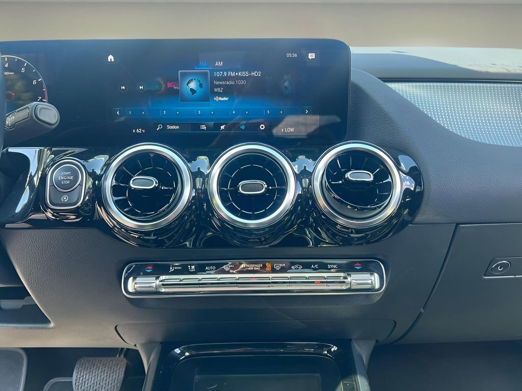 Used 2023 Mercedes-Benz GLA 250 4MATIC image 12