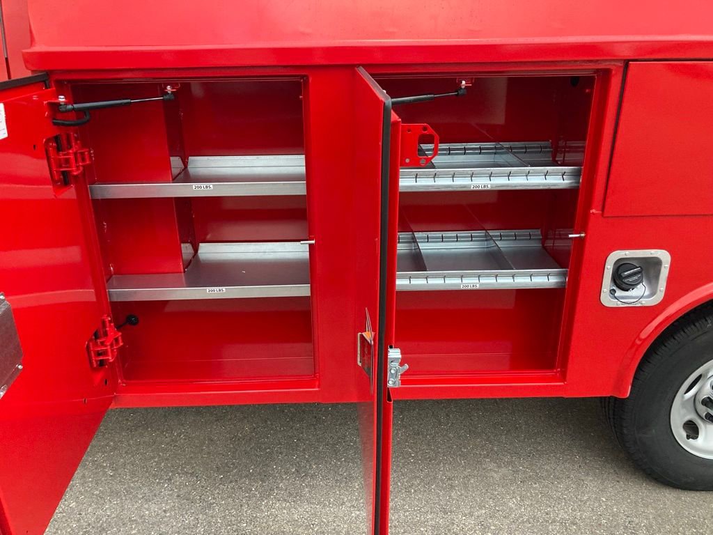 New 2025 GMC Savana 3500 w/ Power Convenience Package image 15