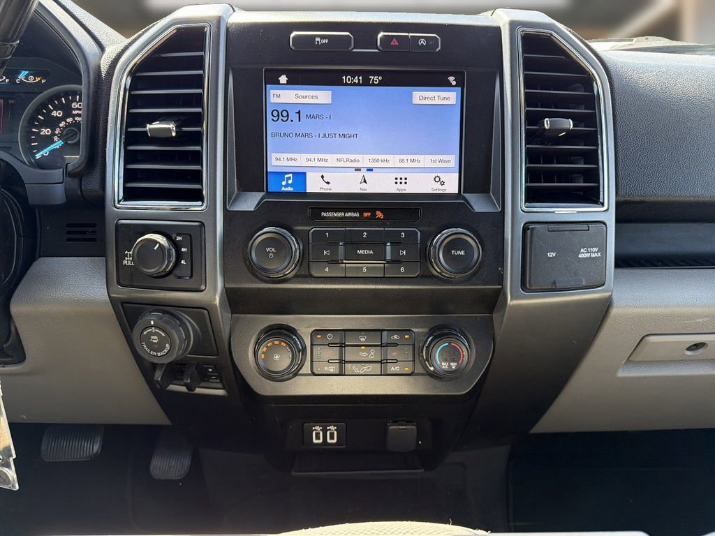 Used 2019 Ford F150 XLT w/ Equipment Group 302A Luxury AWD/4WD image 16