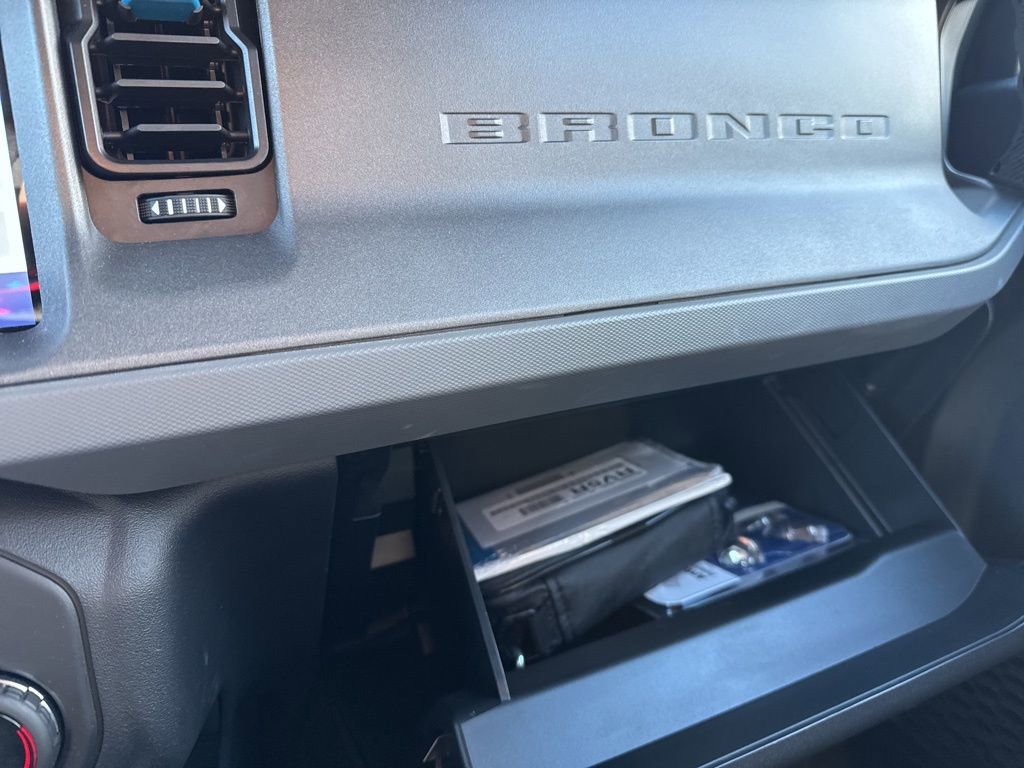 Used 2024 Ford Bronco Black Diamond image 31
