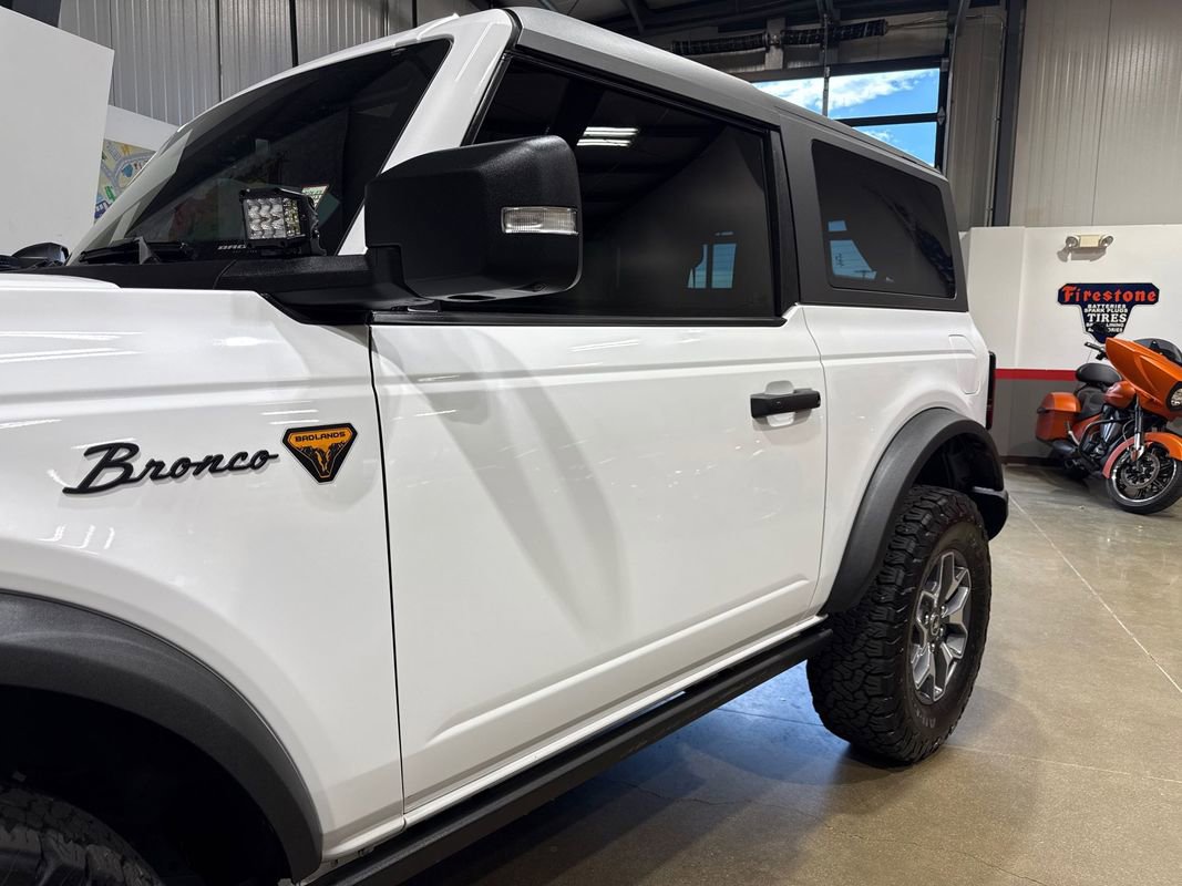 Used 2023 Ford Bronco Badlands image 56