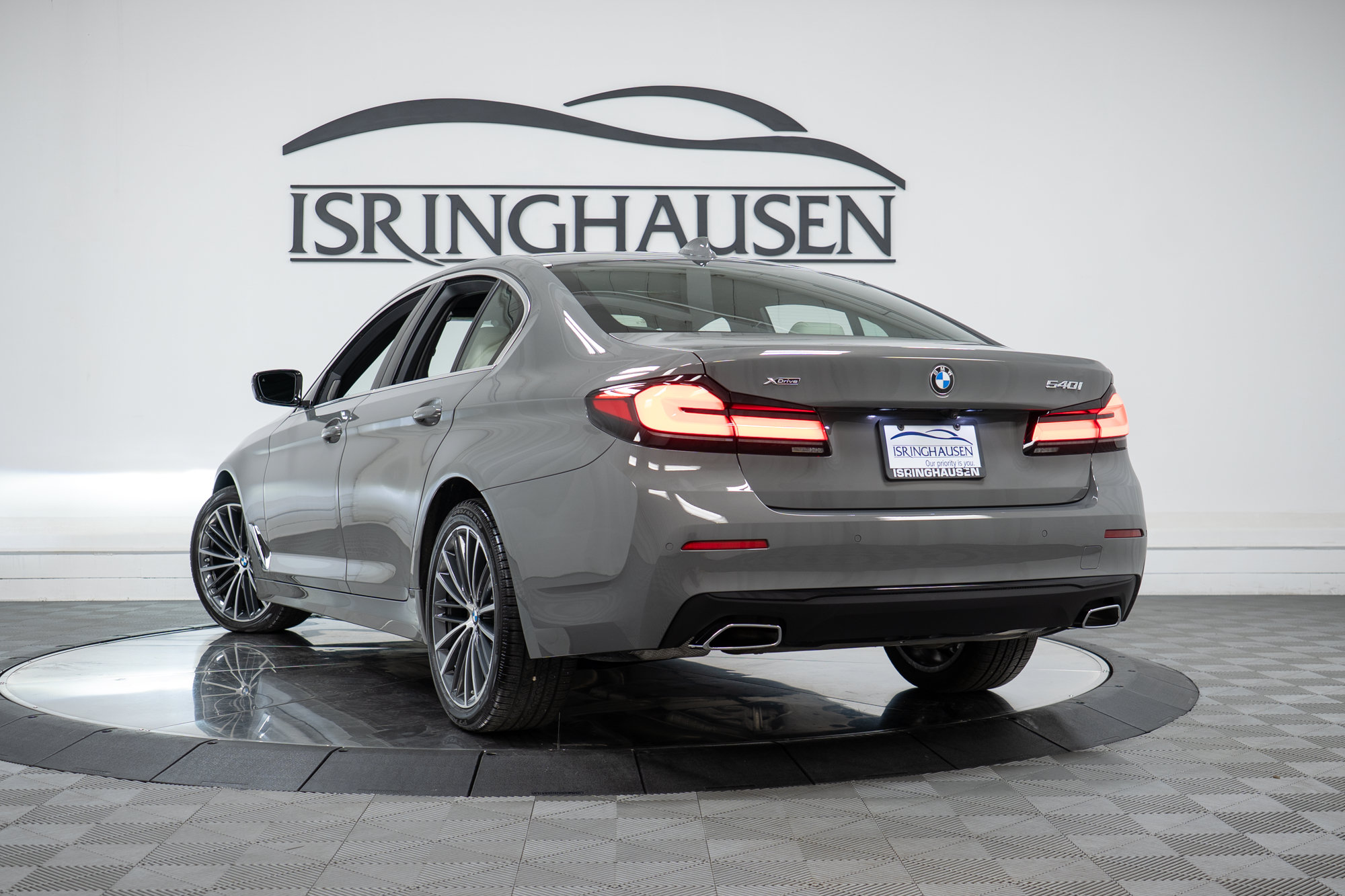 Used 2022 BMW 540i xDrive w/ Premium Package AWD/4WD image 28