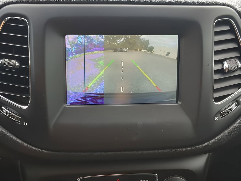 Used 2021 Jeep Compass Latitude w/ Sun and Sound Group image 26