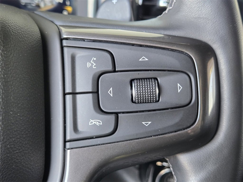 Used 2024 Chevrolet Silverado 1500 High Country w/ High Country Premium Package image 30