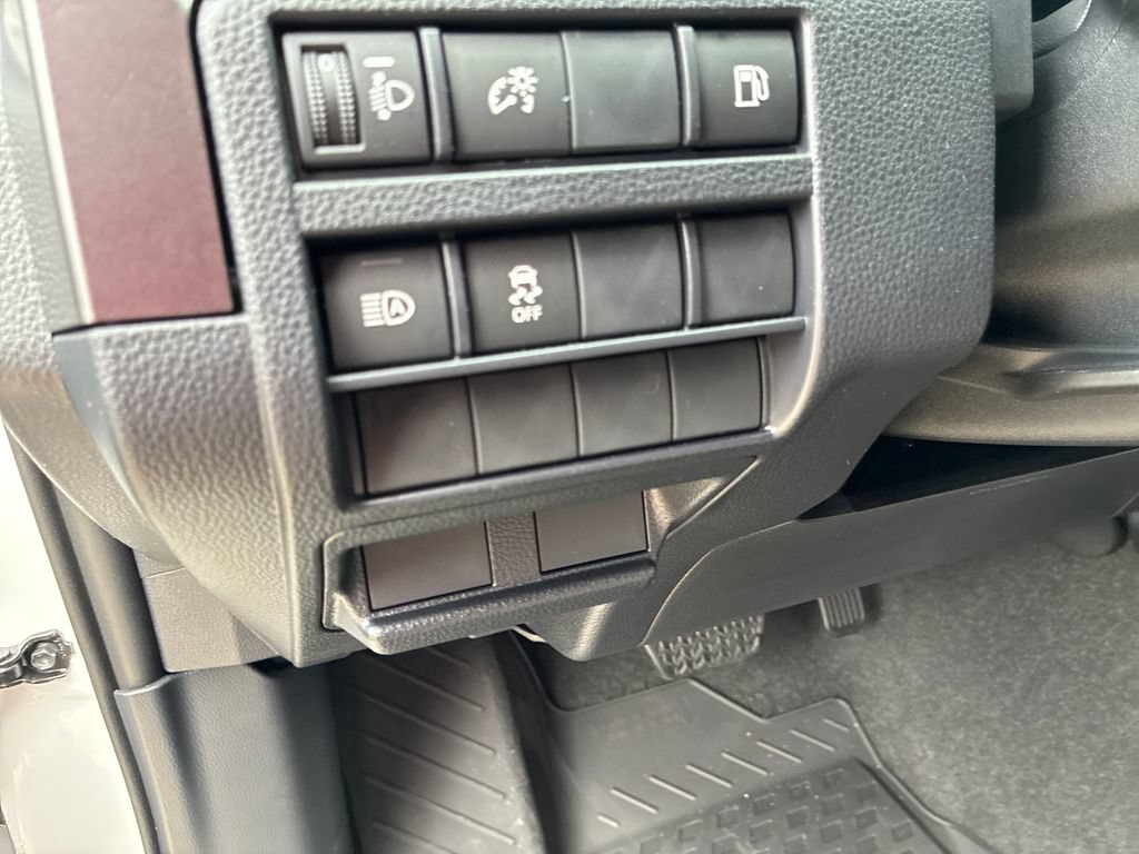 New 2026 Toyota 4Runner SR5 AWD/4WD image 34