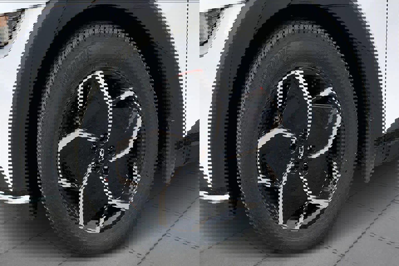 Used 2024 Hyundai Ioniq 5 SEL image 9