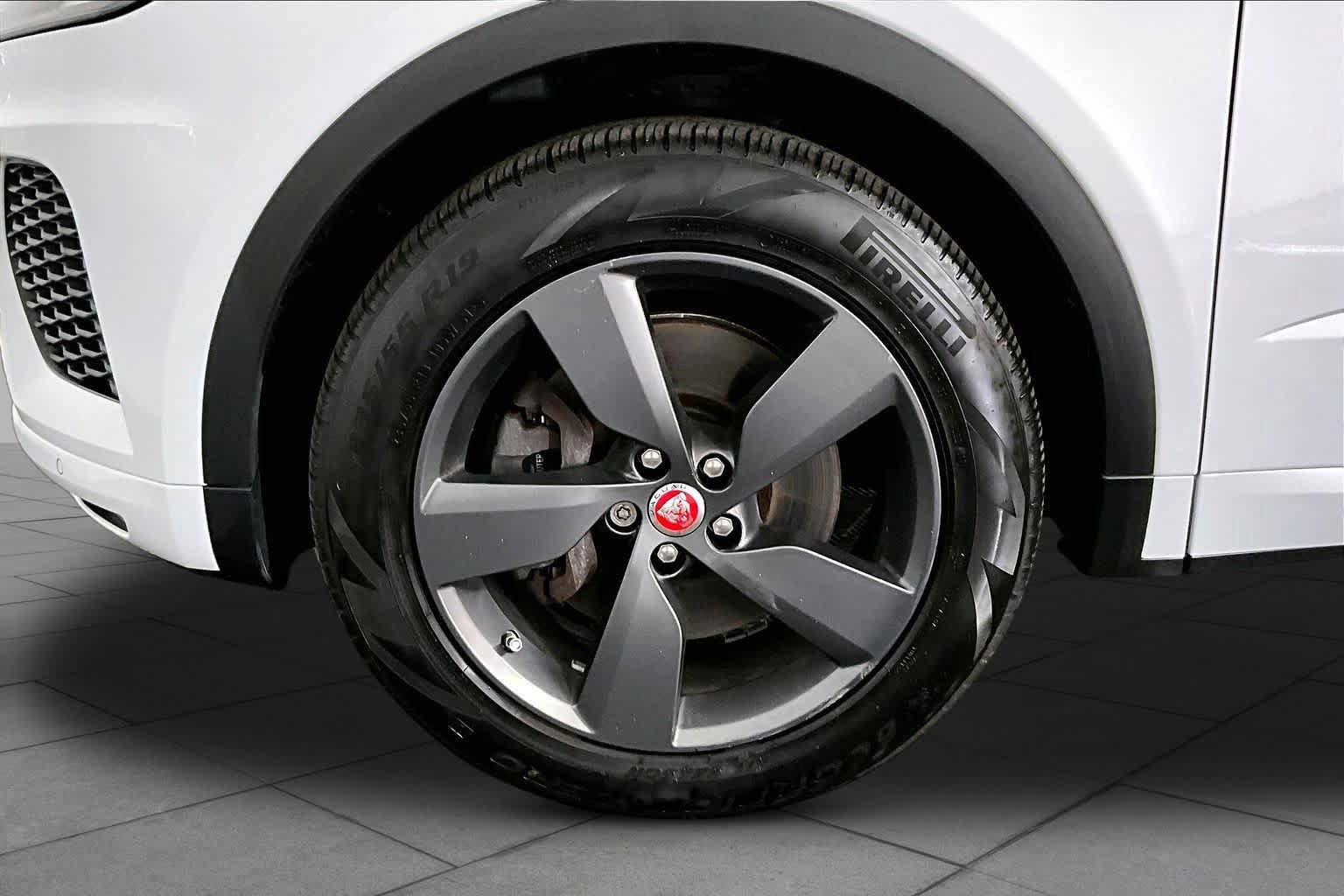 Used 2020 Jaguar E-PACE Checkered Flag AWD/4WD image 11