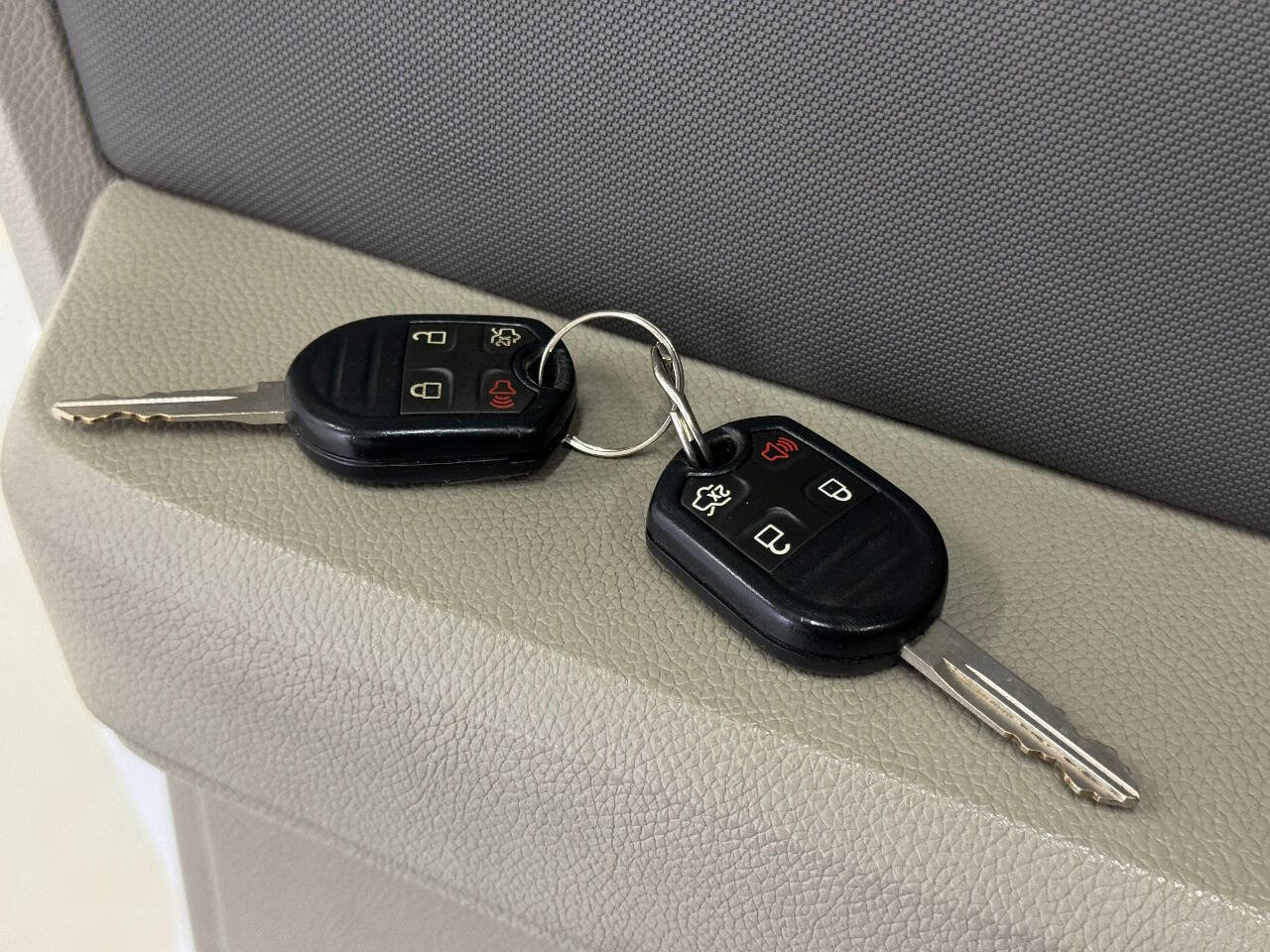 Used 2014 Ford Expedition XL RWD image 98