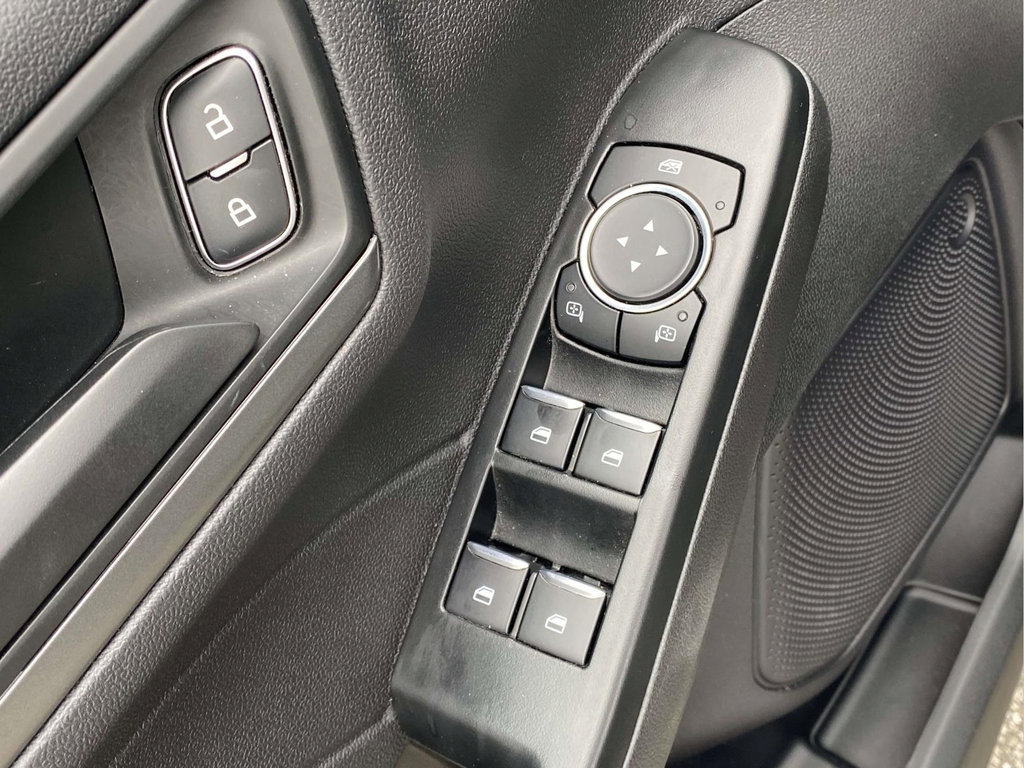 Used 2025 Ford Escape Active FWD image 17