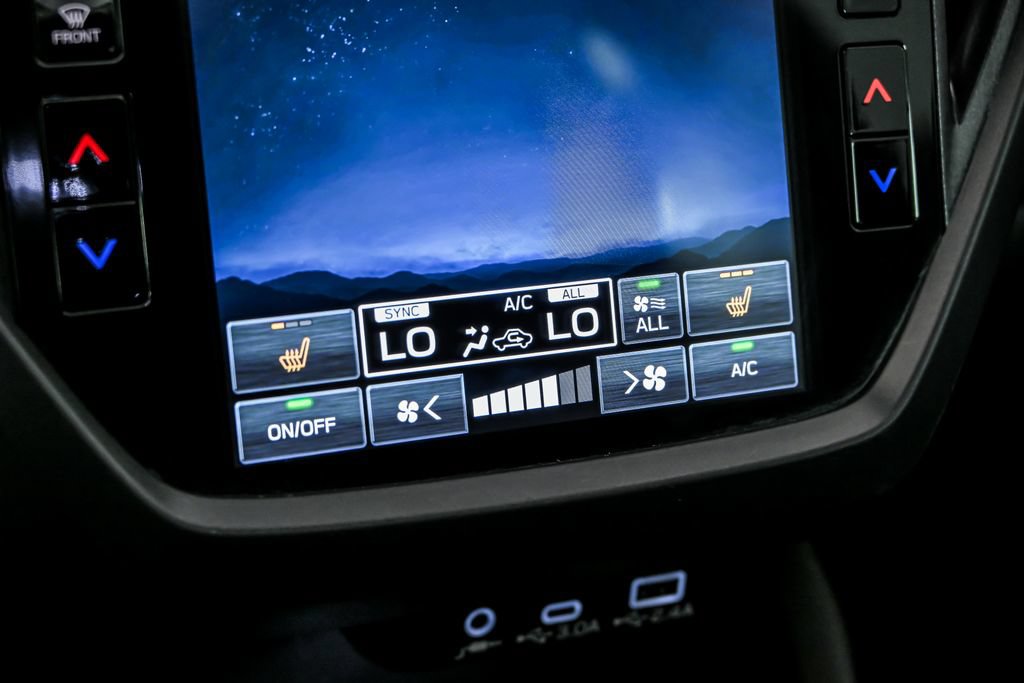 Used 2025 Subaru Forester Premium AWD/4WD image 23