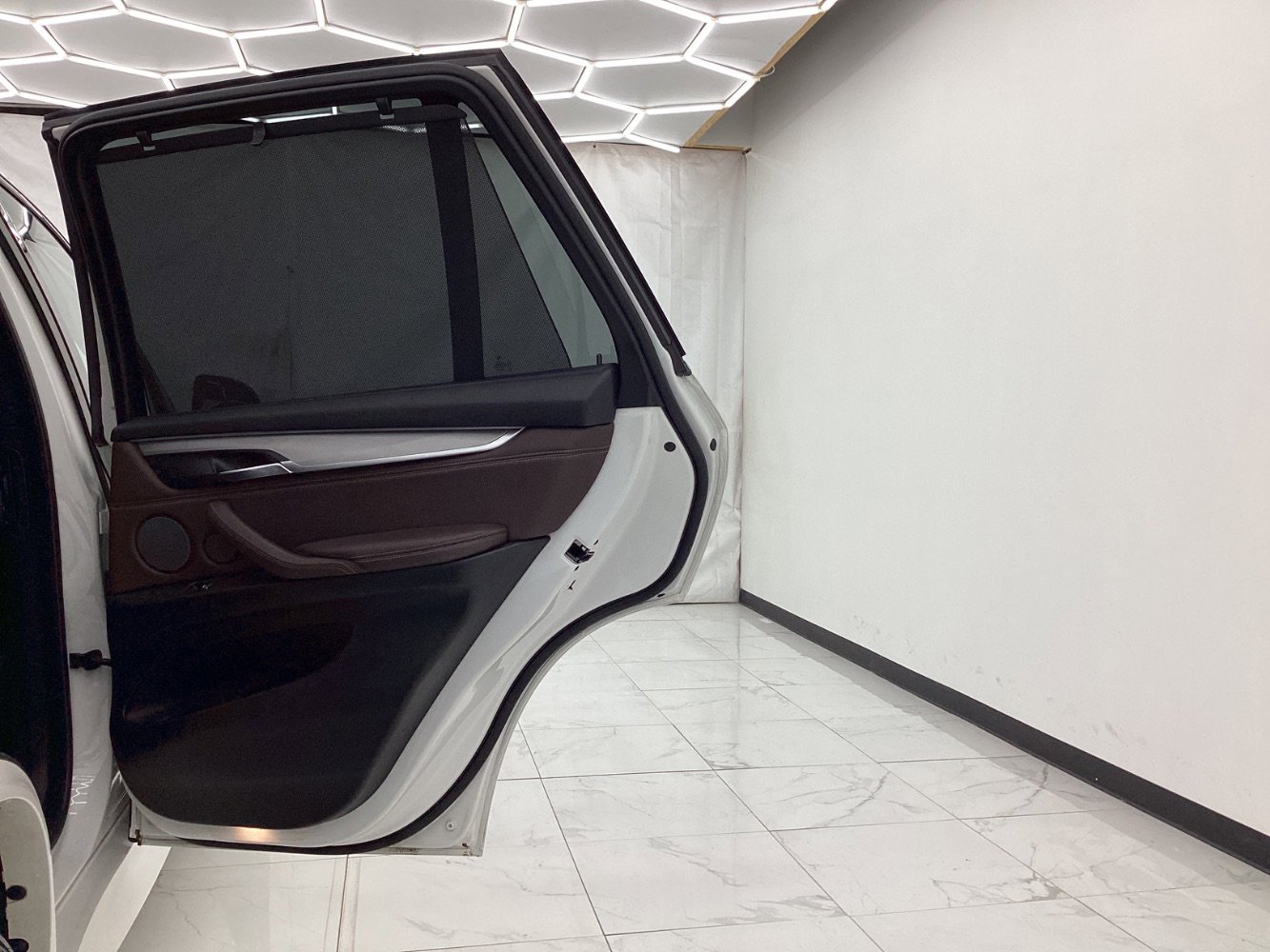 Used 2018 BMW X5 xDrive40e image 25