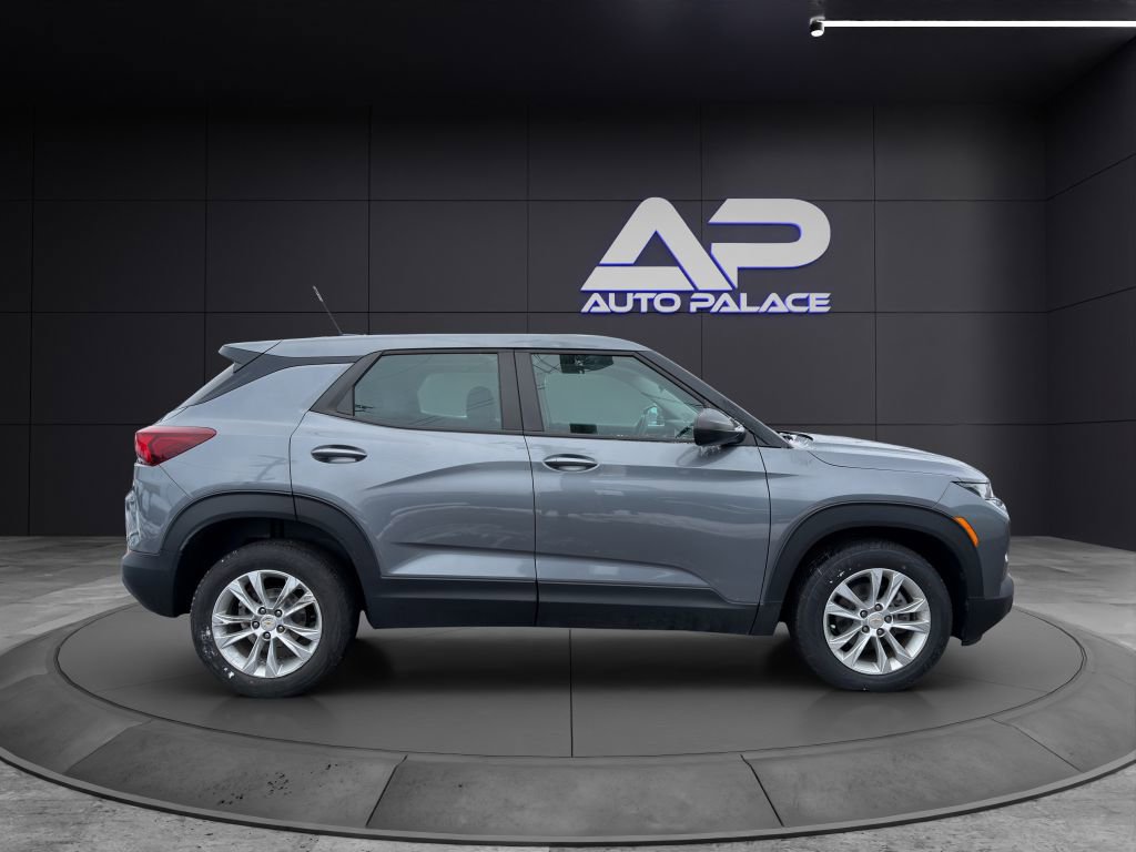 Used 2021 Chevrolet TrailBlazer LS image 8