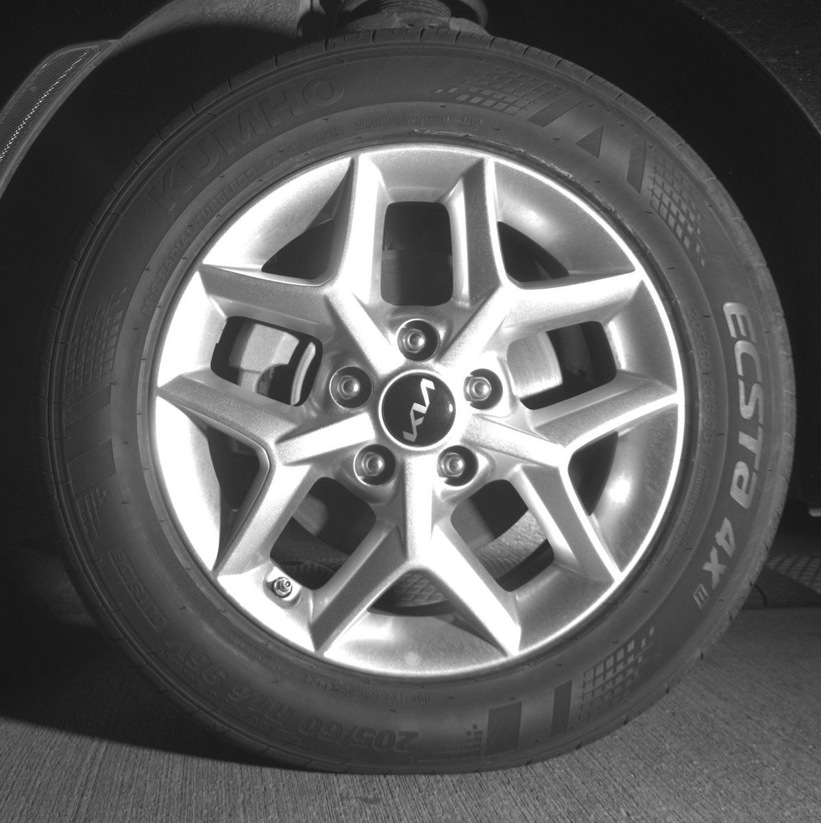 Used 2025 Kia Soul LX w/ LX Technology Package FWD image 12