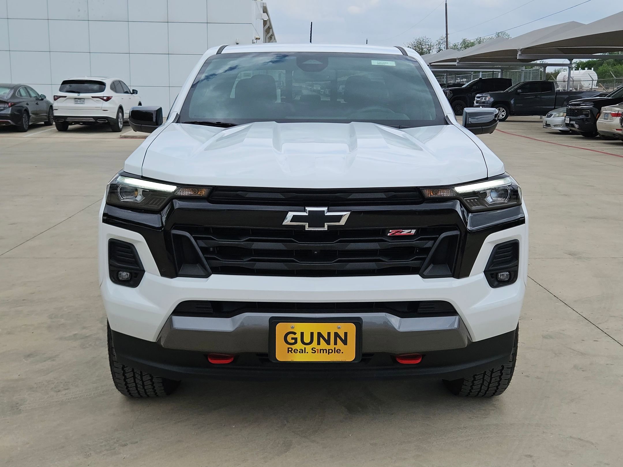 Certified 2025 Chevrolet Colorado Z71 w/ Technology Package AWD/4WD image 8