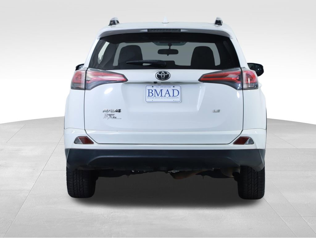 Used 2016 Toyota RAV4 LE image 11