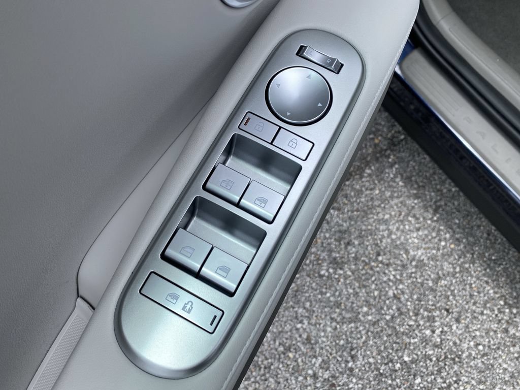 New 2026 Hyundai Palisade FWD Hybrid image 18