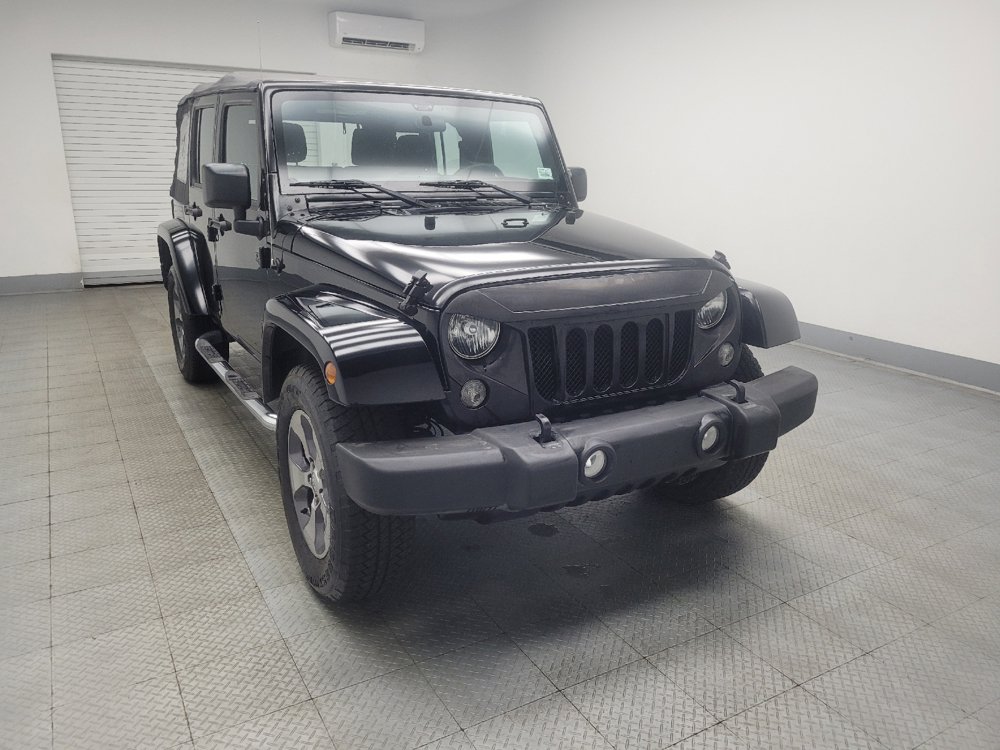 Used 2015 Jeep Wrangler Unlimited Sport w/ Connectivity Group AWD/4WD image 13