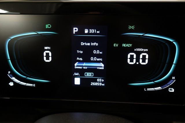 Used 2023 Kia Sportage LX AWD/4WD image 16