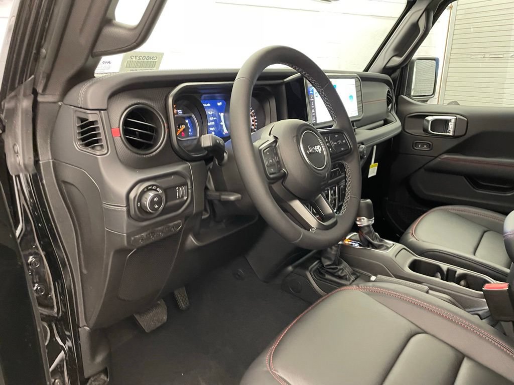 New 2026 Jeep Gladiator Rubicon w/ Whitecap Package AWD/4WD image 14
