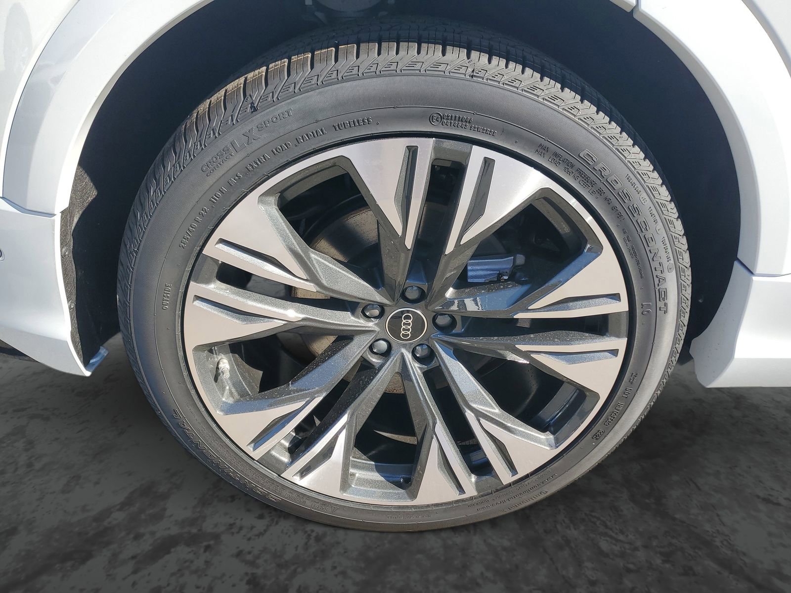 New 2026 Audi Q8 Premium Plus image 5