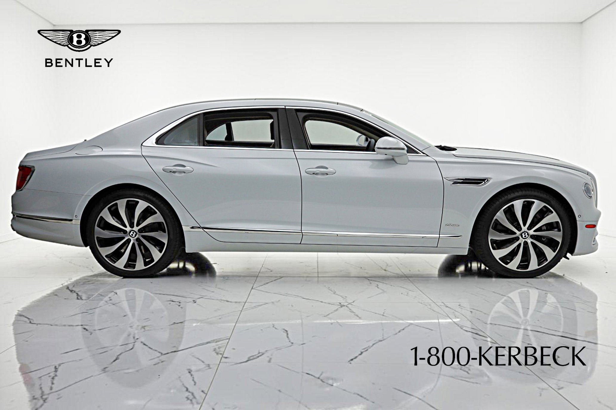 Used 2023 Bentley Flying Spur Azure image 19