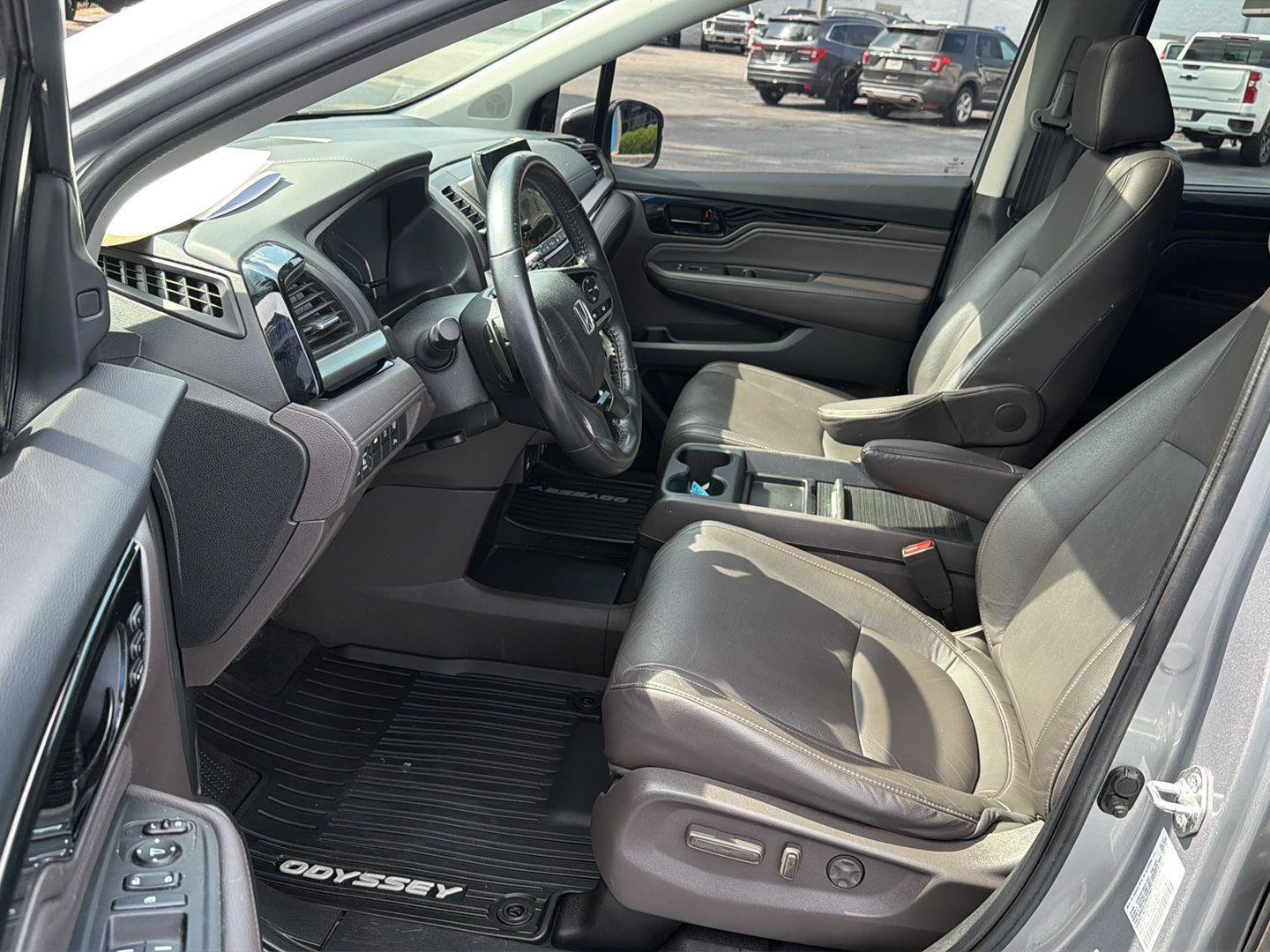 Used 2022 Honda Odyssey Touring image 10