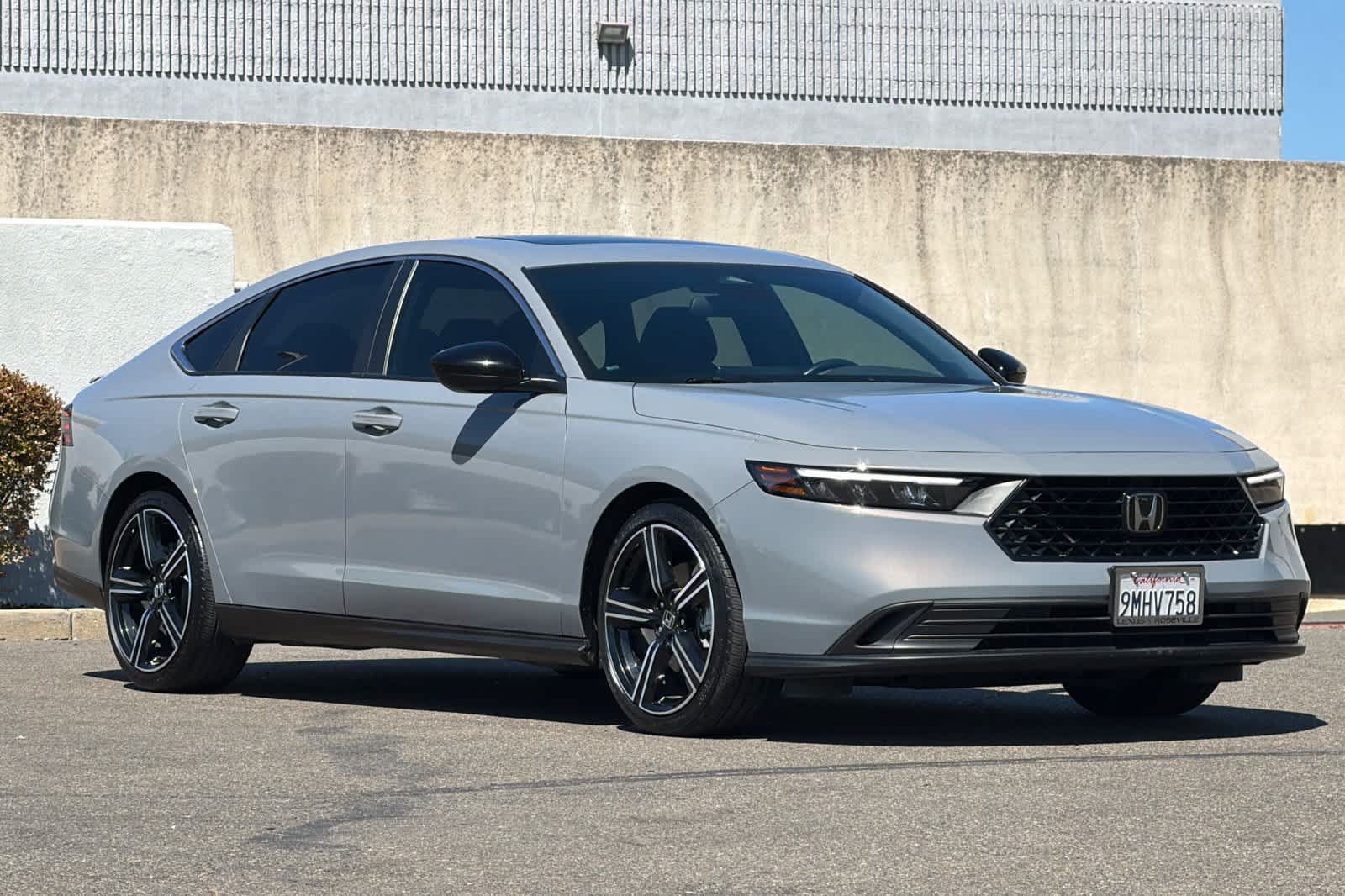 Used 2024 Honda Accord Sport image 5