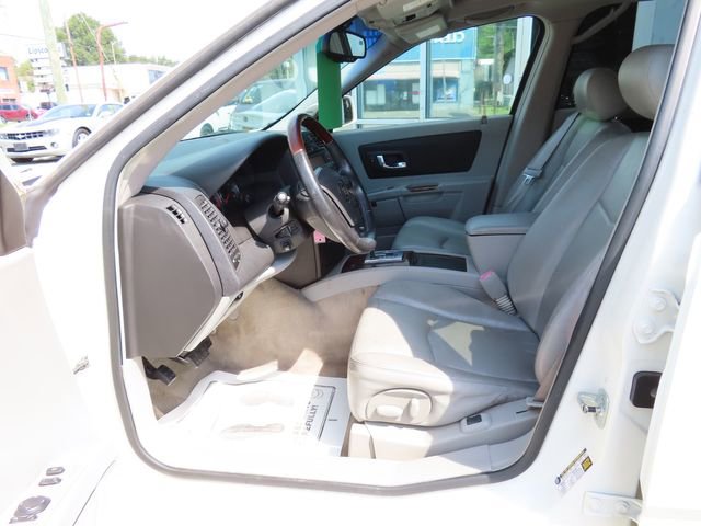 Used 2005 Cadillac SRX w/ 7-Passenger Value Package image 17
