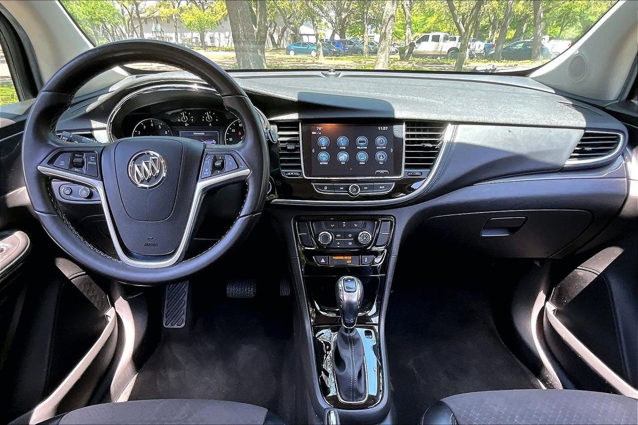 Used 2020 Buick Encore Preferred FWD image 7